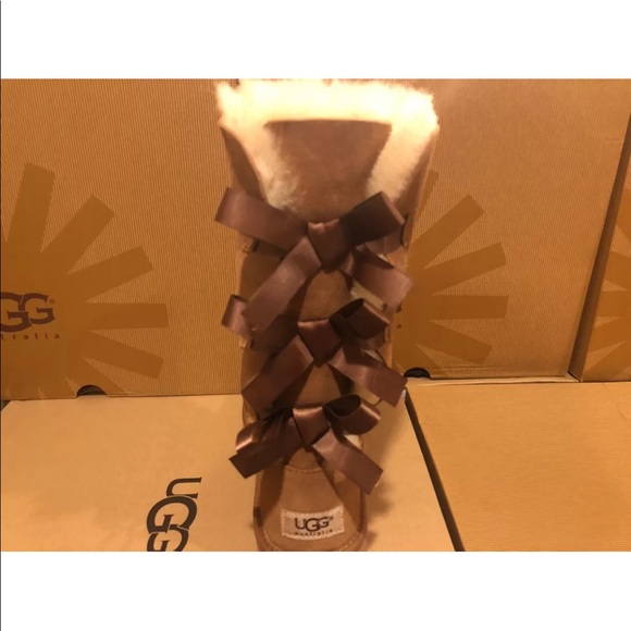 New UGG Bailey Bow Tall Chestnut Sheepskin Boots - Picture 5 of 7